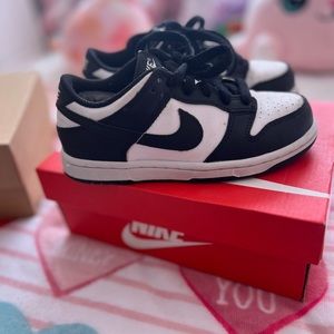 Nike dunk pandas